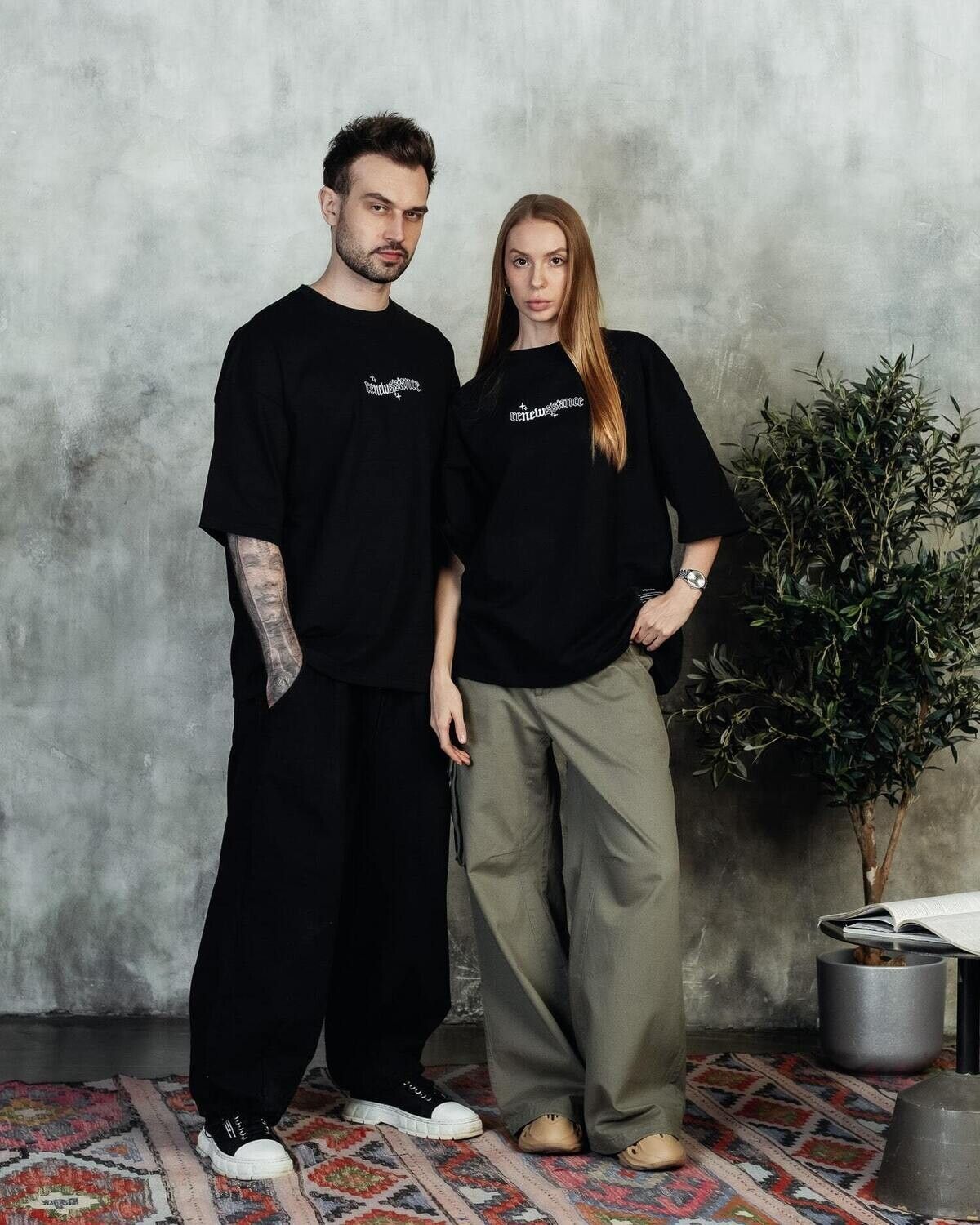 Футболка "reNEWssance" / scull