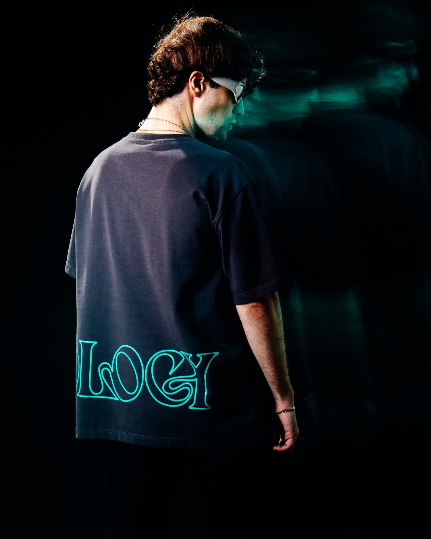 Футболка "Kaifology"