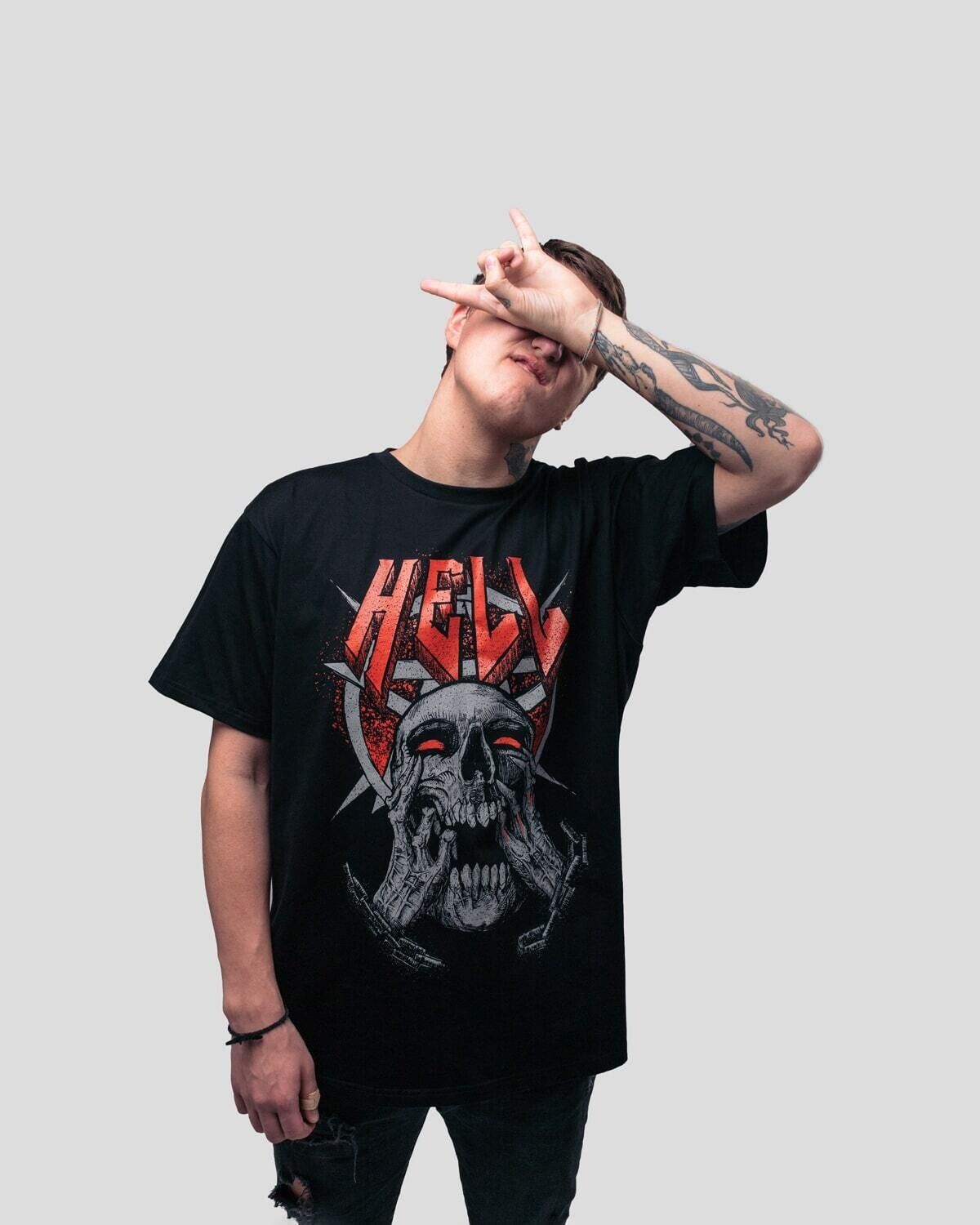 Футболка HELL