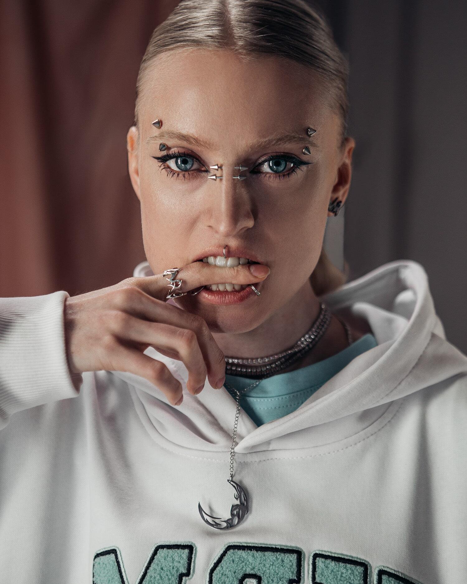 Подвеска "Moon"