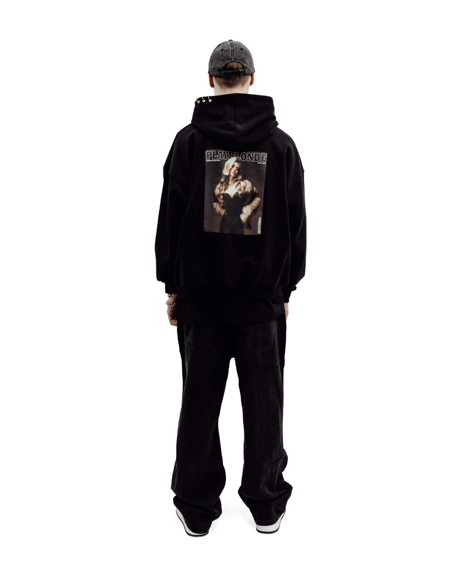 Худи "Sensitive content" black