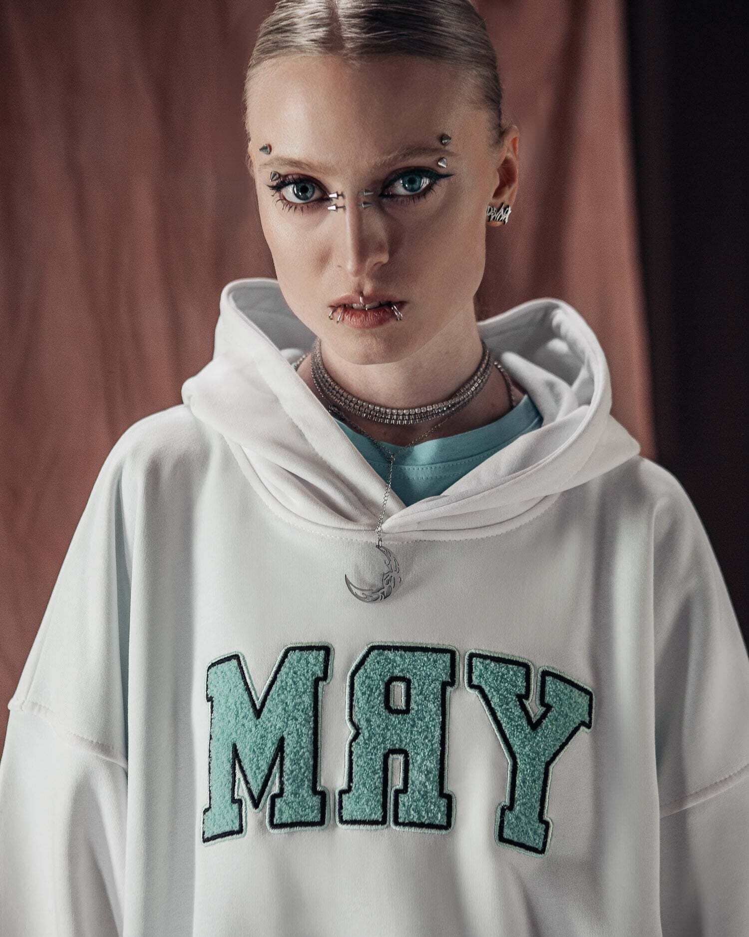 Подвеска "Moon"