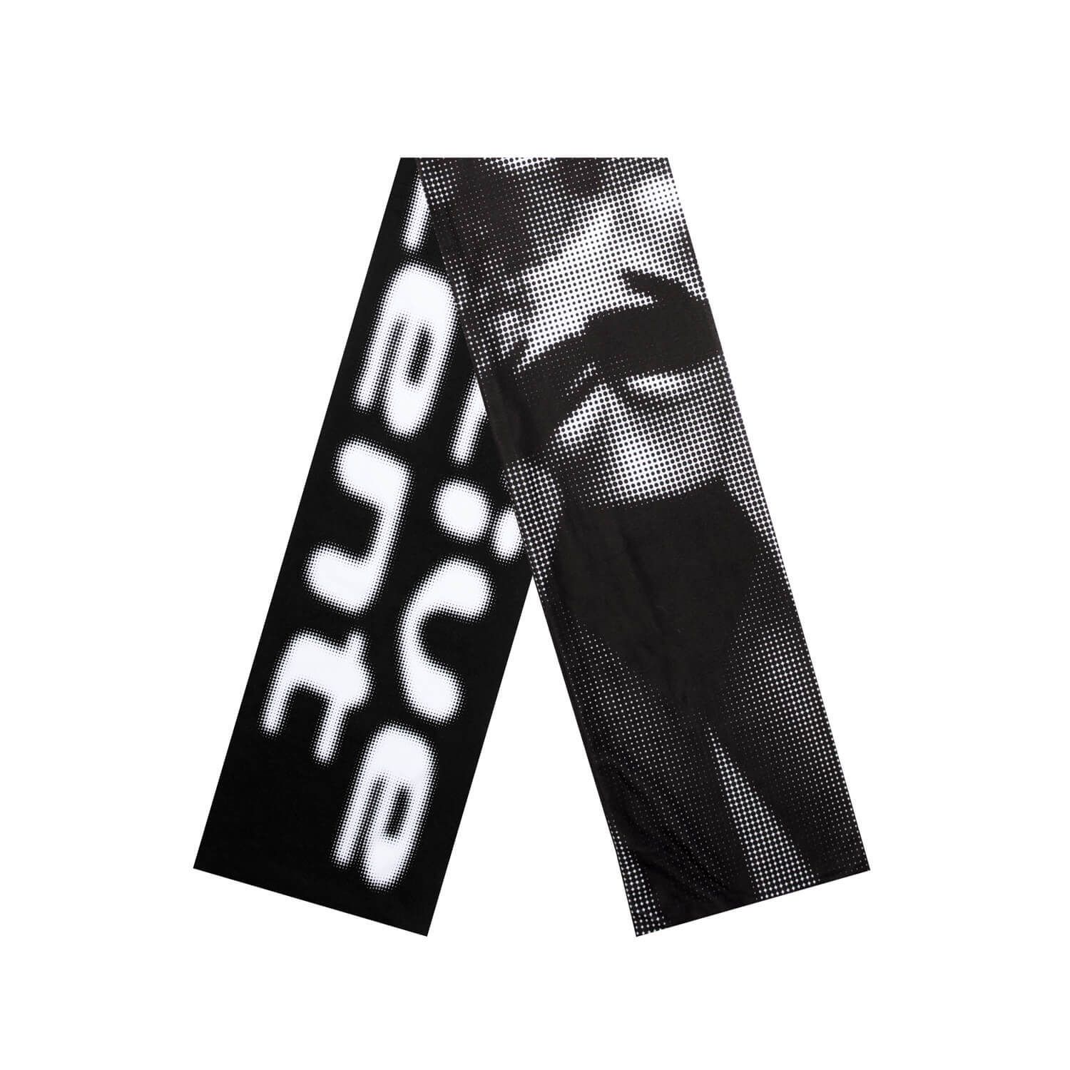 Шарф "Sensitive content"