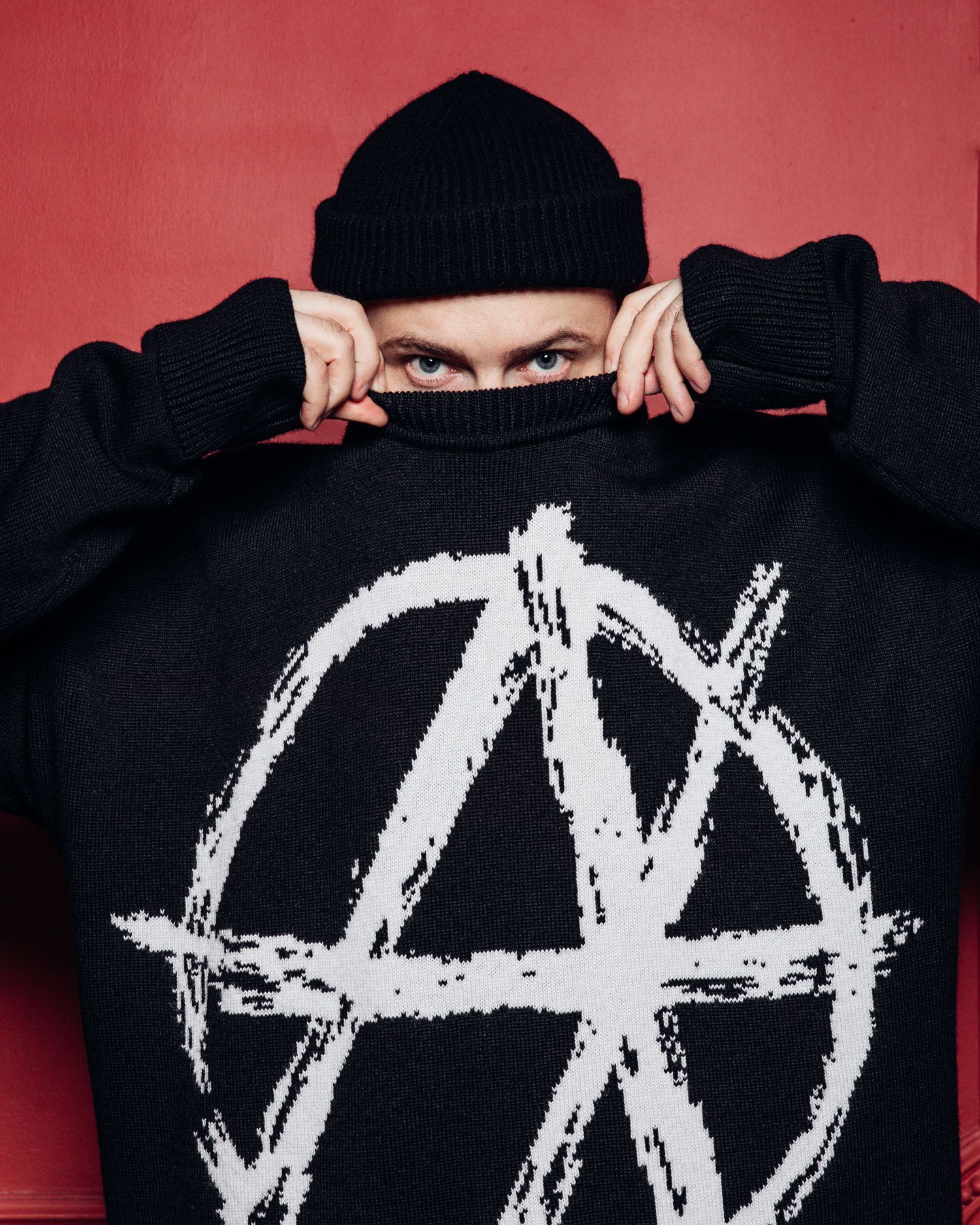 Свитер "Anarchy" от Antihype