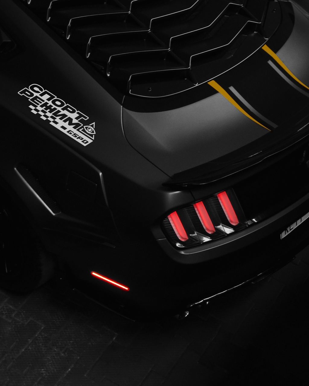 Наклейка на авто "СПОРТ РЕЖИМ"