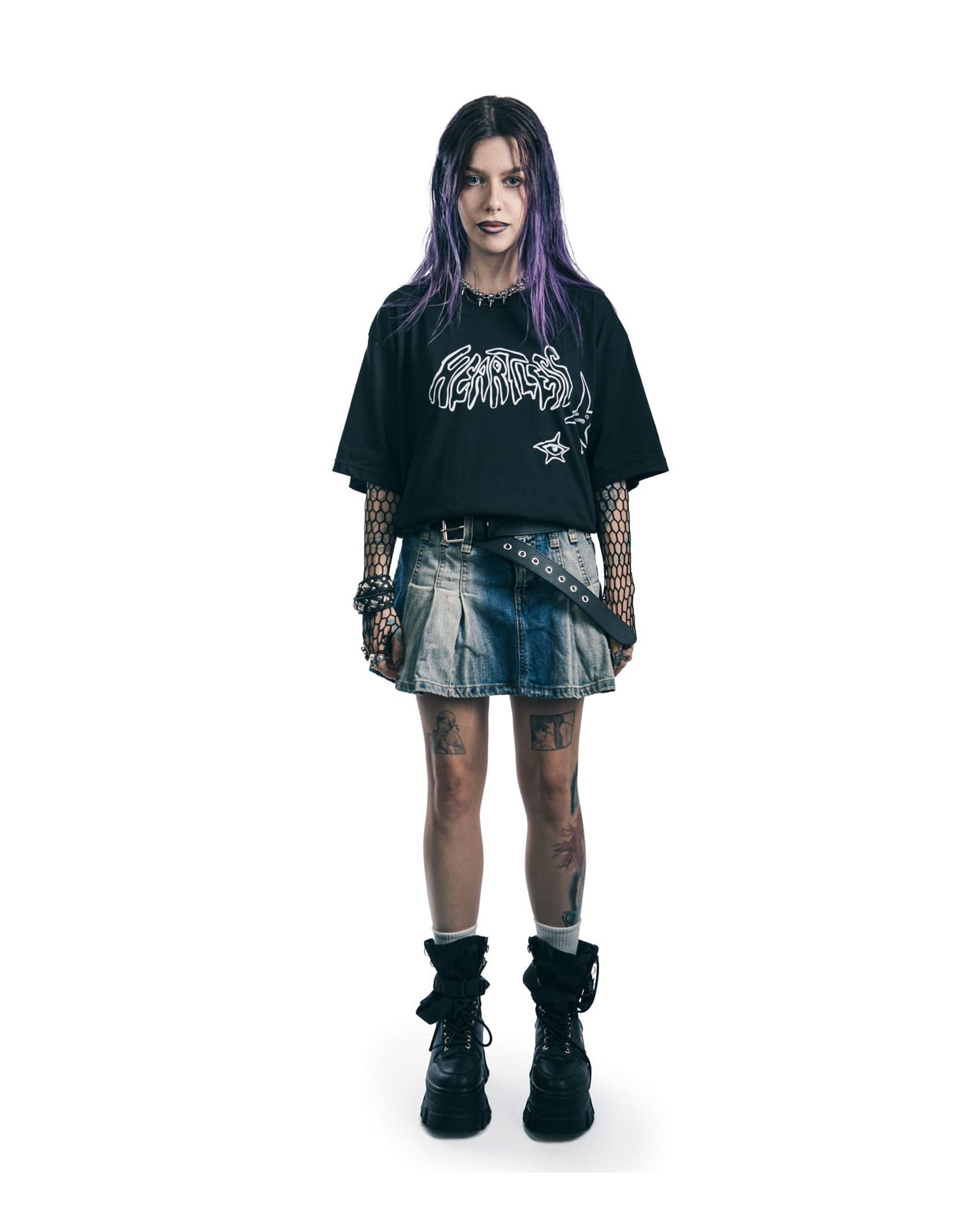 Футболка "Heartless" black