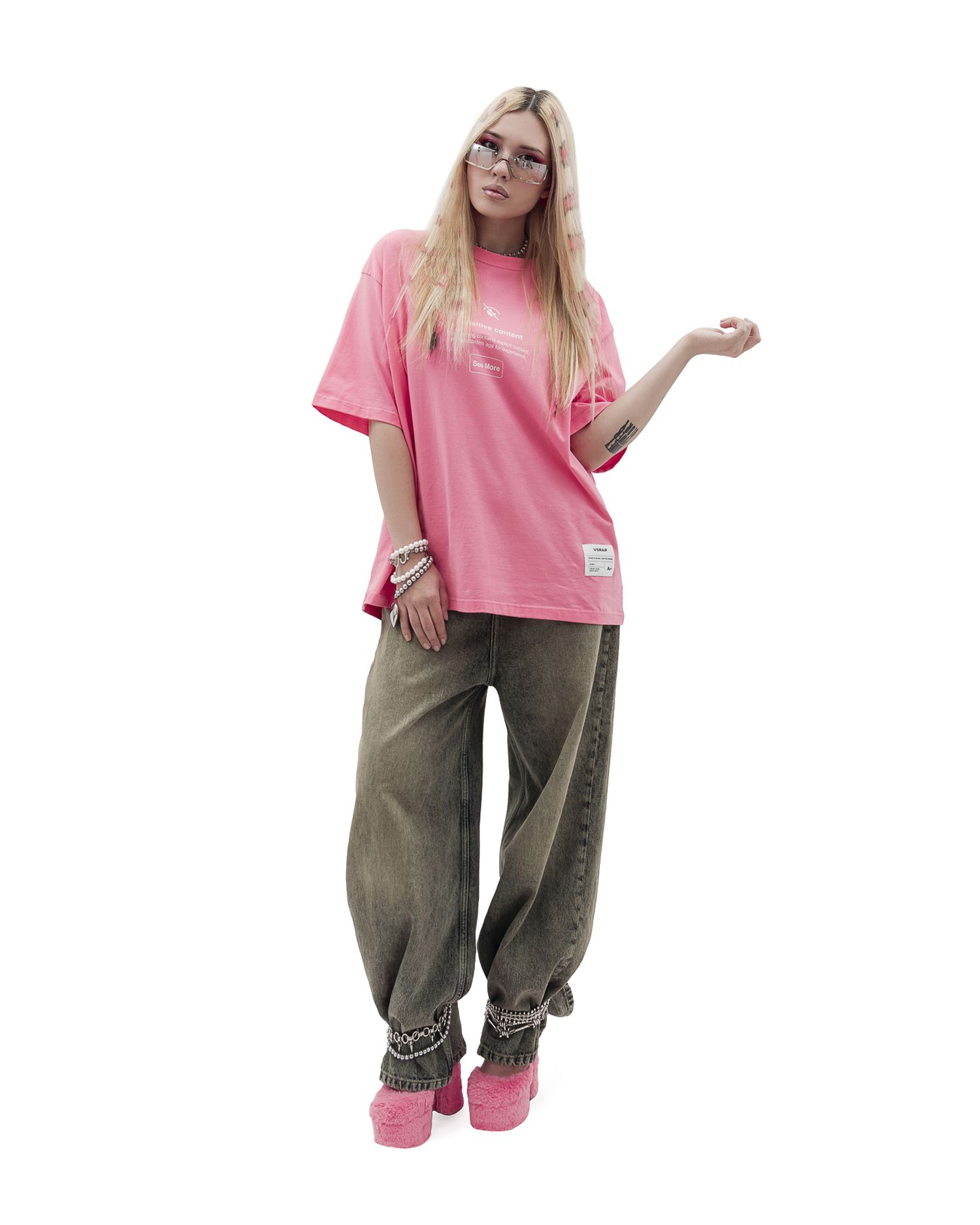 Футболка "Sensitive сontent" pink