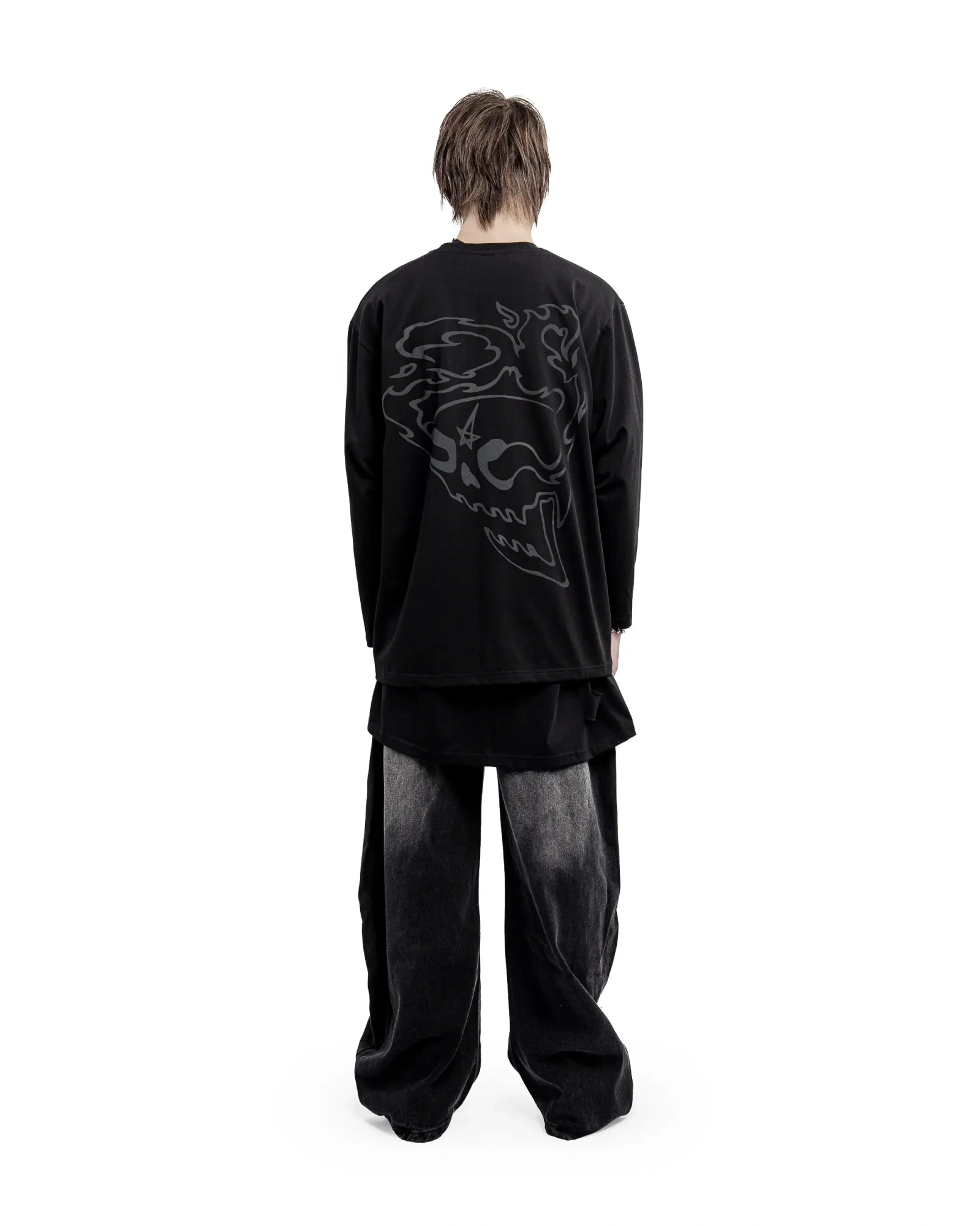 Лонгслив SCULL